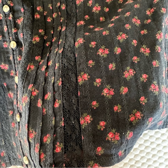 NWOT American Eagle Floral Crop Top- sz L - Picture 2 of 5